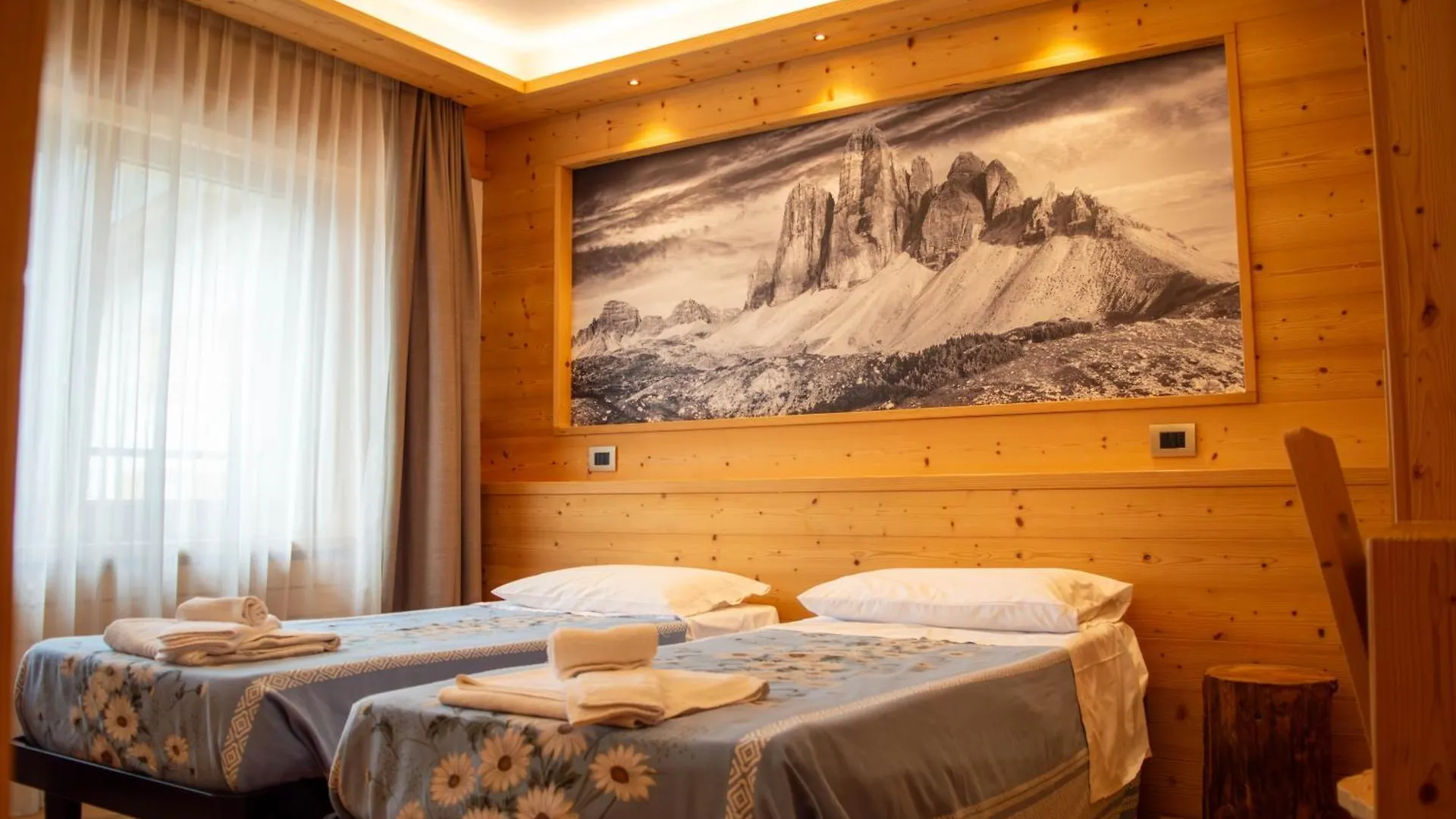 Hotel Serena - Tre Cime Views Auronzo di Cadore 2*,  Italy
